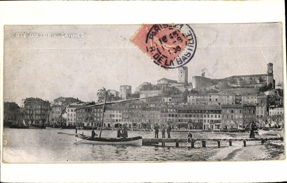 Côte d'Azur — Cannes — Vue de la basilique et du port - Frente
