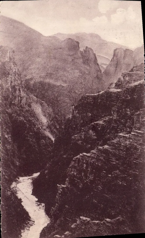 As Gorges do Daluis — Vista panorâmica — Editada pela Agência Nacional de Viagem, Paris - Frente