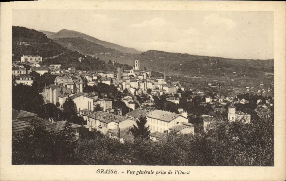 Grasse - Vista geral tirada do Oeste - Frente