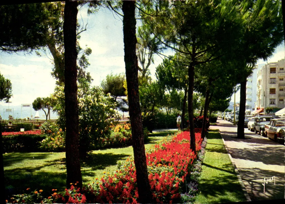 Jardim de Juan-les-Pins — Costa Azul — Edições d'Art Yvon - Frente