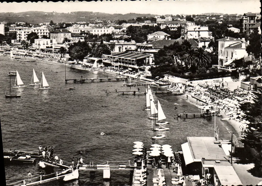 Strände des Casinos und Provençal — Juan-les-Pins — Editions FRANK, Nice - Vorderseite