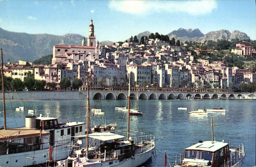 Menton — Die alte Stadt und der Hafen — Editions A.D.I.A. Nice, n° 06 - Vorderseite