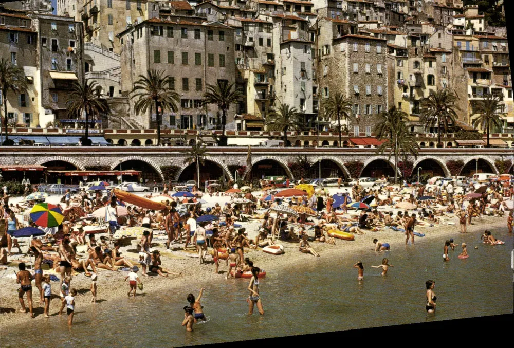 Menton — Praia das Sablettes — Éditions M.I.R.E. Menton - Frente