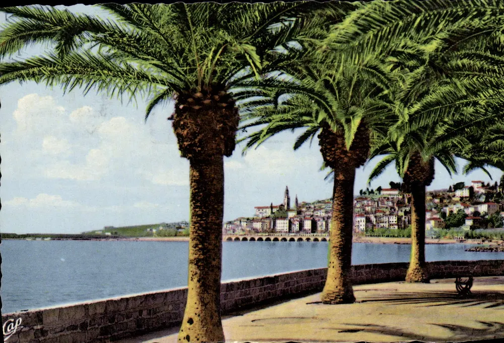 Menton — Vista tirada de Gattaran — C° dos Artes Fotográficas - Frente