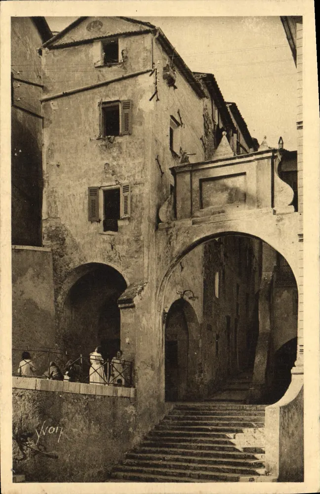 Menton - Die gewölbten Straßen der Altstadt — Edition d'Art YVON, Paris - Vorderseite