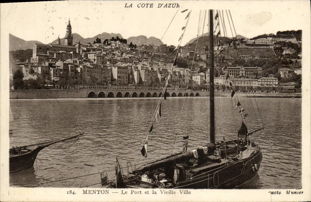 Menton — Der Hafen und das alte Stadttor — Éditions d'Art Munier, nr r84 - Vorderseite