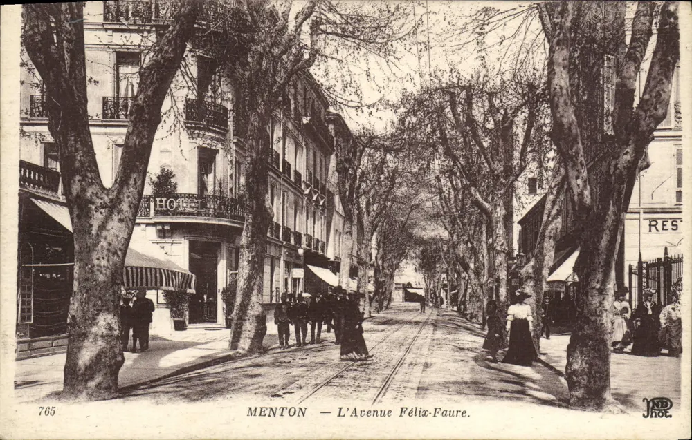 Menton — A Avenida Félix-Faure — Imp. Neuerdin et Cie, Paris - Frente