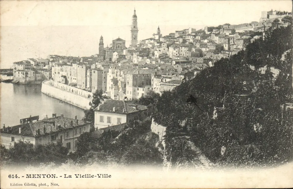 Menton - A Velha Cidade — vista panorâmica — Edição Giletta, Nice, n° 614 - Frente