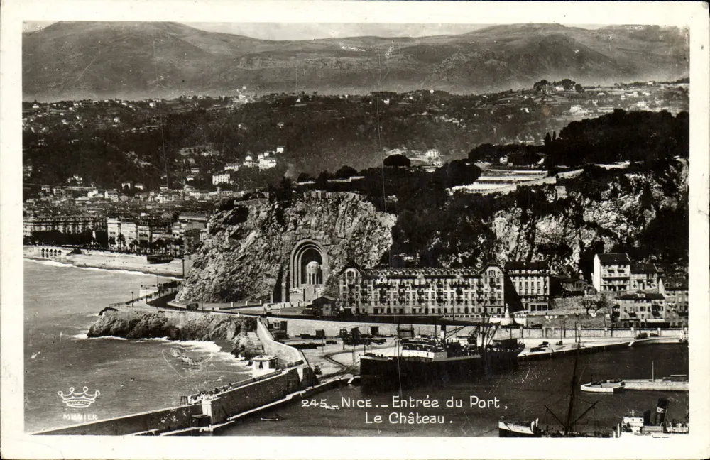 Nice — Entrada do Porto, O Castelo — Edições Montluet - Frente