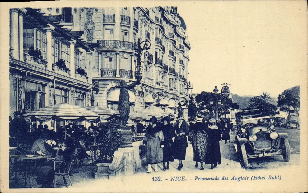 Nice - Promenade des Anglais (Hôtel Rubl) — Serie 132, Verlag G. Artaud, Nantes - Vorderseite