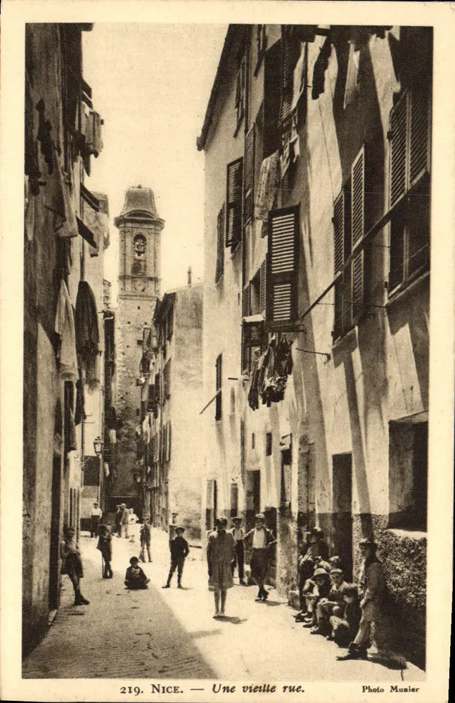 Nice — Uma velha rua — Foto Munier, n°219 - Frente