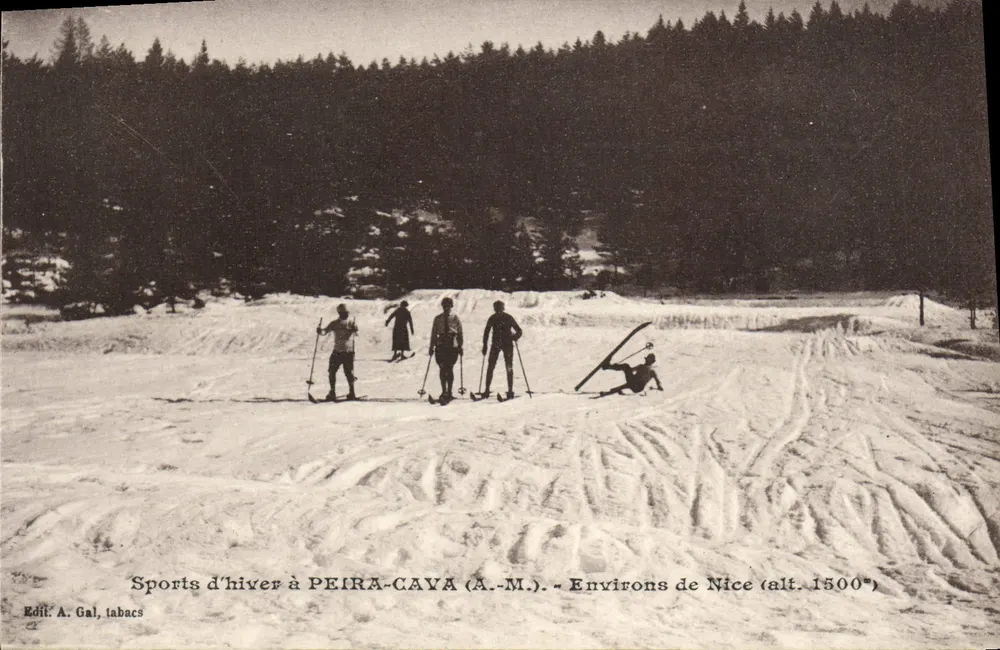 Winter-Sport in PEIRA-CAVA (A.-M.) - Umgebung von Nice (Höhe 1500m) — Verlag A. Gal, Tabacs - Vorderseite