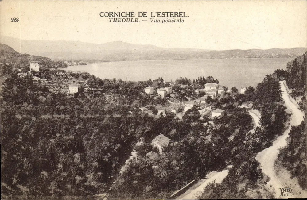 Corniche de l'Esterel — Théoule — Vista geral — ND Hot, n°228 - Frente