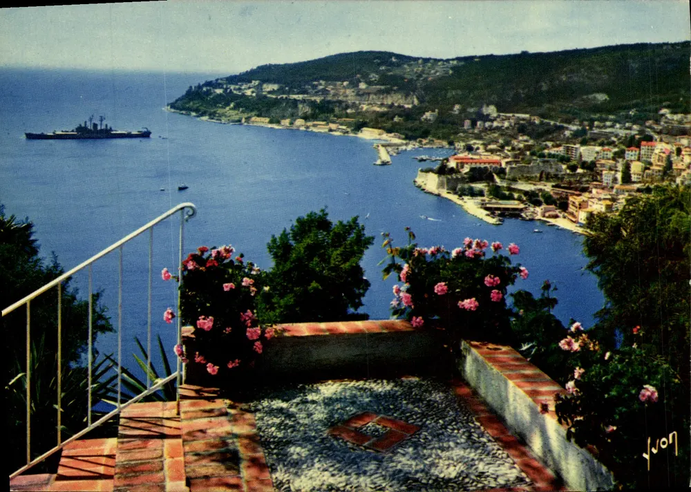 Villefranche-sur-Mer — La Côte d'Azur, miracle de la nature — Éditions d'art Arcueil - Frente
