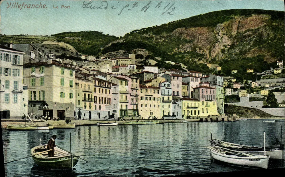 Villefranche. O Porto. — Vista do porto com barcos e colina — editor LUNDI, n° 112 - Frente