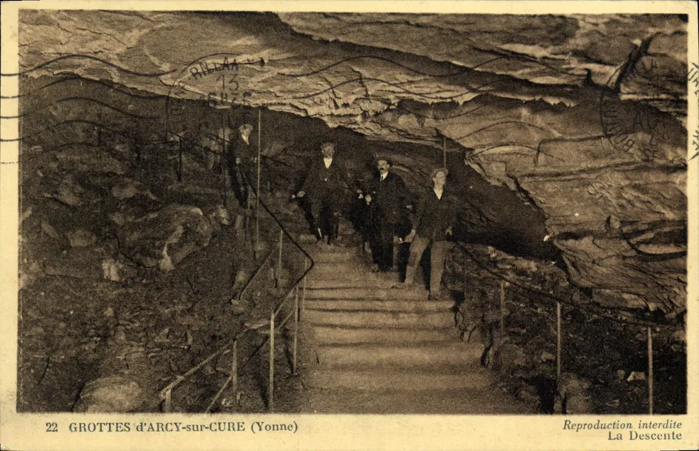 Grottes d'Arcy-sur-Cure (Yonne) — A Descida — A. Joublin, editor - Frente
