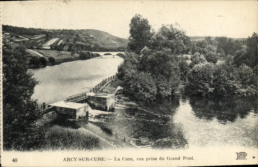 Arcy-sur-Cure — La Cure, Ansicht vom Grand Pont — JND Phot. - Vorderseite