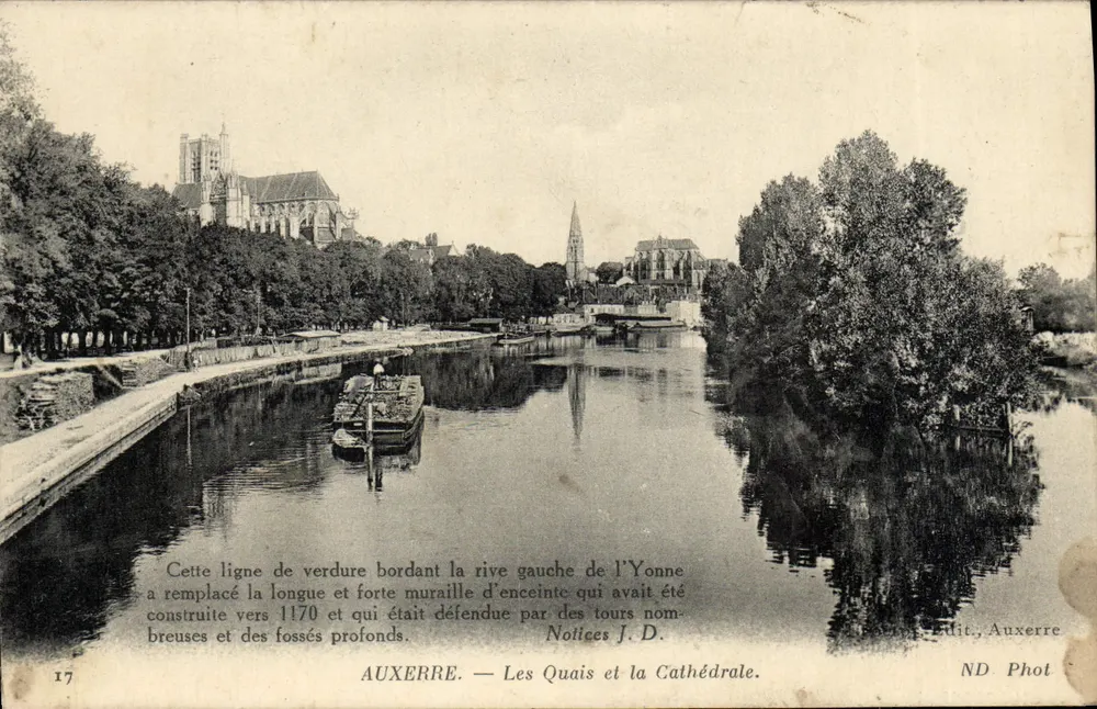Auxerre — Die Quais und die Kathedrale — Notices J.D. — ND Phot, Auxerre - Vorderseite