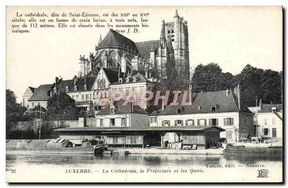 Auxerre — Die Kathedrale, das Präfekturgebäude und die Ufer — Verlag Toulor — Auxerre - Vorderseite