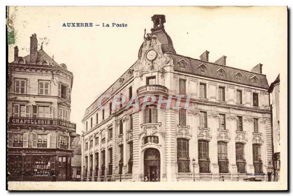 Auxerre — A Postagem — Fot. Comble - Frente
