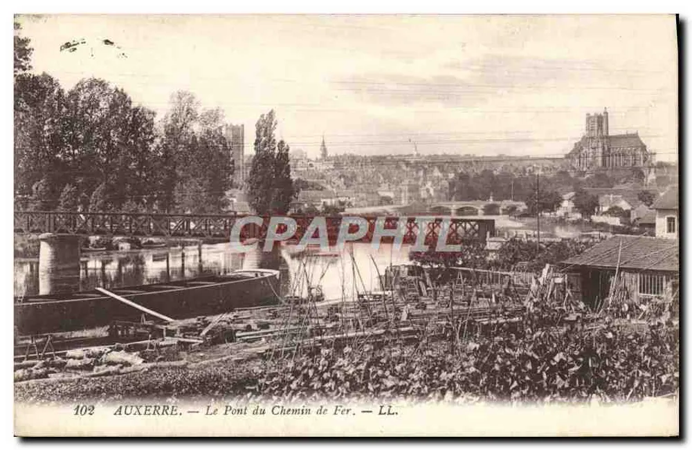 Auxerre — O Ponte do Caminho de Ferro — LL. - Frente