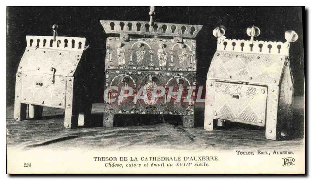 Schatz der Kathedrale von Auxerre — Kupfer- und Emailreliquiare des 18. Jahrhunderts — Toulot, Edit., Auxerre, n° 224 - Vorderseite