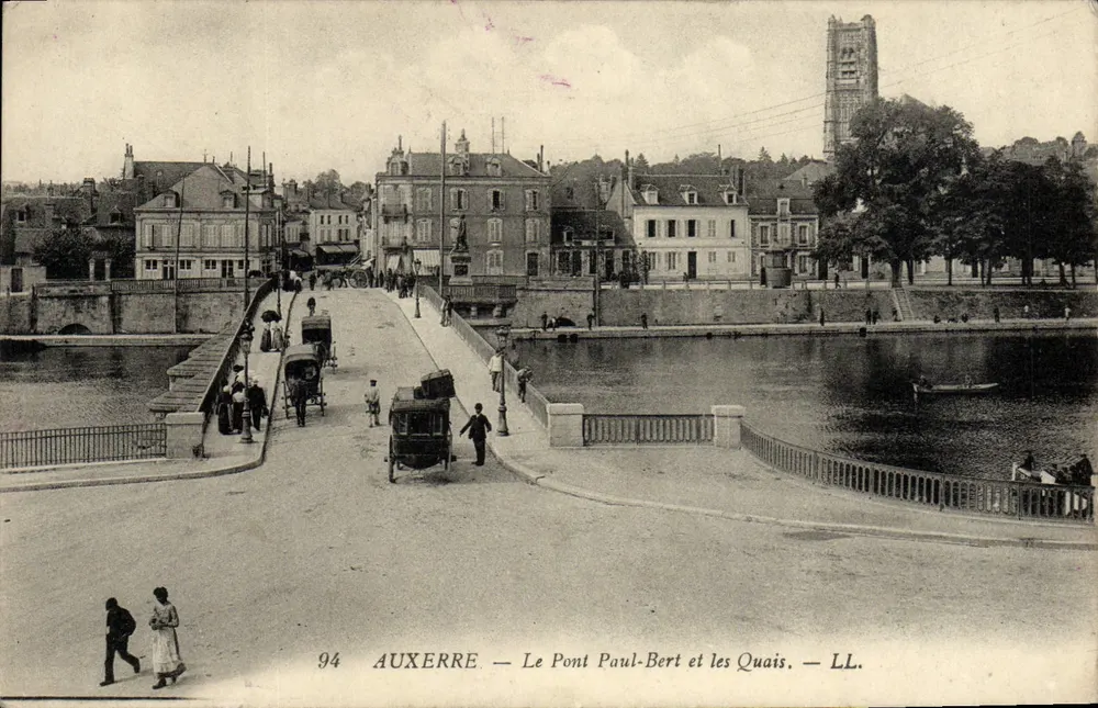 Auxerre — Le Pont Paul-Bert und die Quais — LL. - Vorderseite