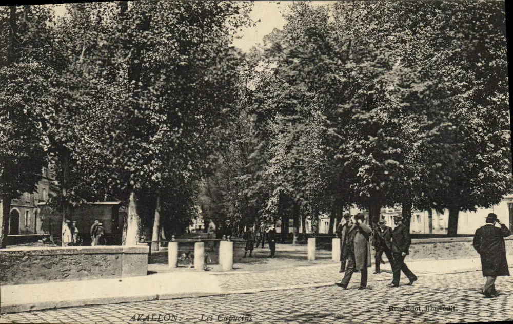 Avallon — Kapucyńscy — Renaudot, Wyd. (nr 114) - Awers