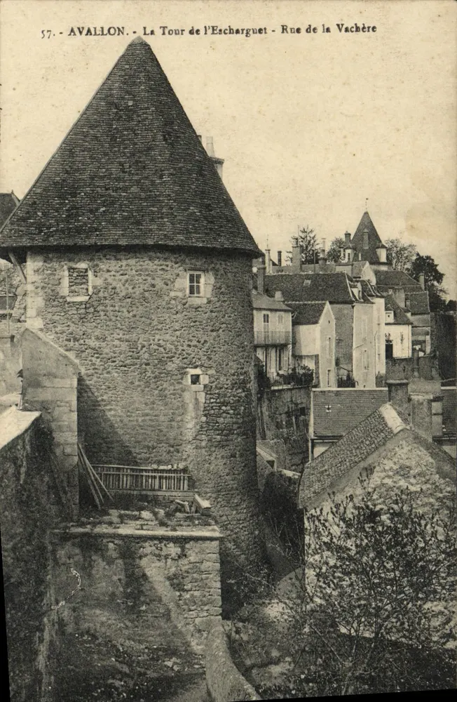 Avallon - Die Turm von l'Escharguet - Rue de la Vachère - Vorderseite
