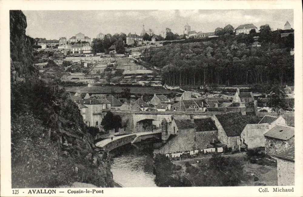 Avallon — Cousin-le-Pont — Coleção Michaud n°125 - Frente