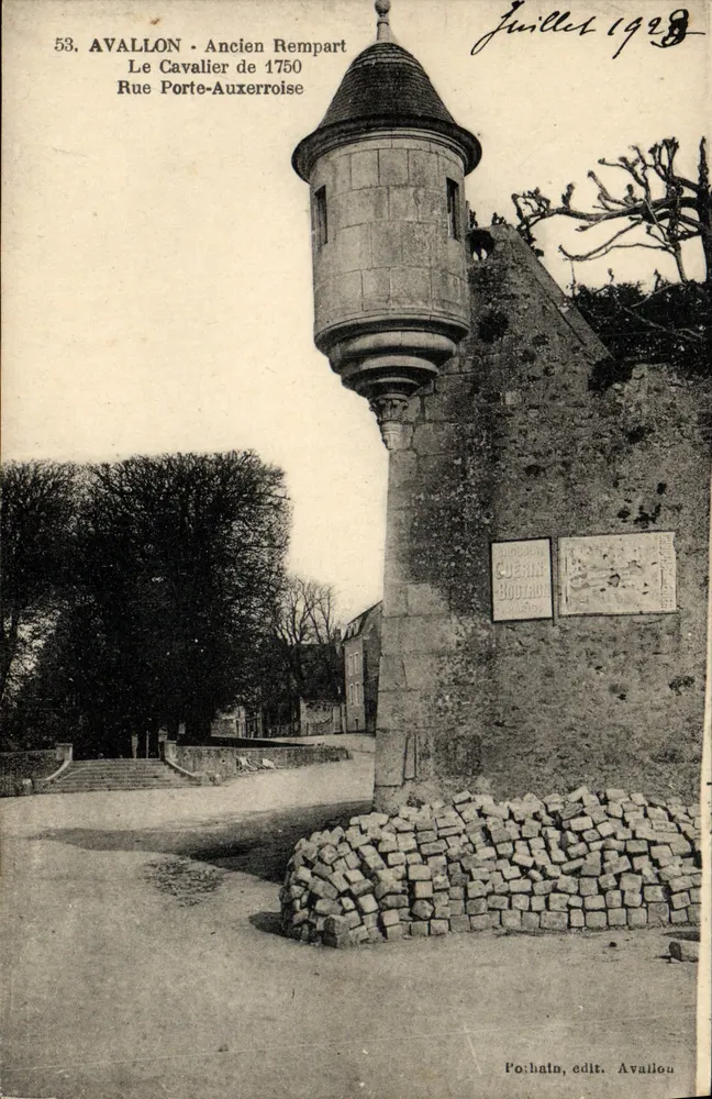 Avallon - Alter Wall, Straße Porte-Auxerroise — Der Reiter von 1750 — Pochain, Verlag Avallon - Vorderseite