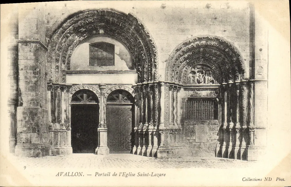 Avallon — Portal der Kirche Saint-Lazare — Collections ND Phot. - Vorderseite