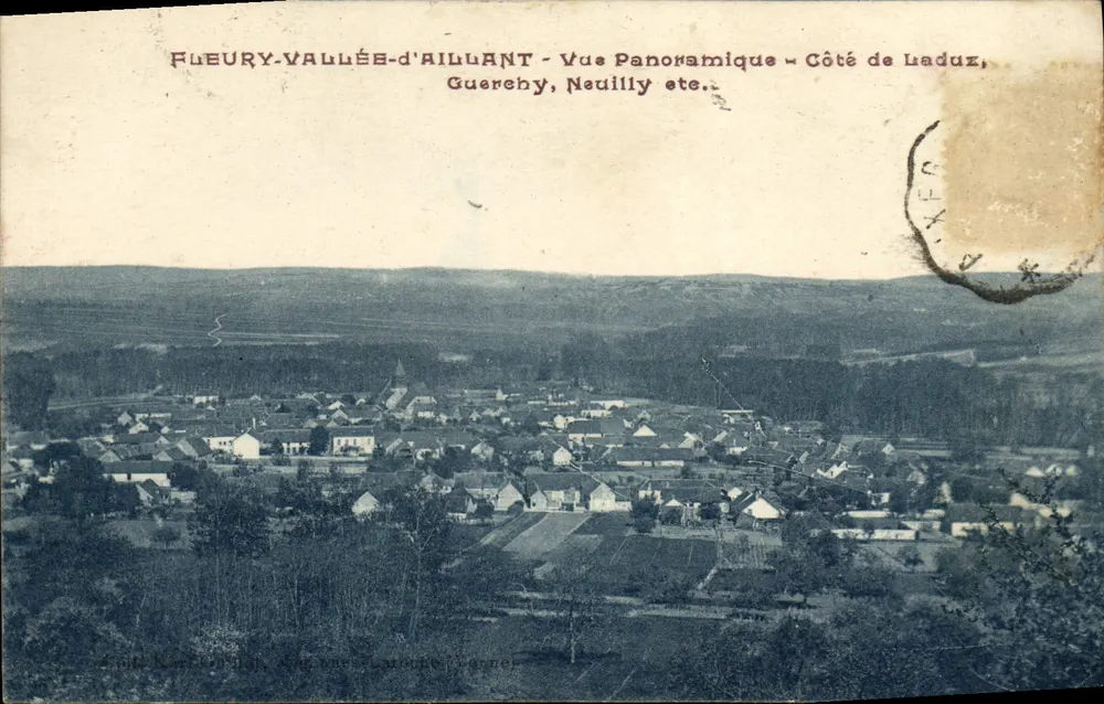 Fueury-Vallée-d'Ailluant — Panoramablick — Seite von Laduz, Guereby, Neuilly etc. - Vorderseite