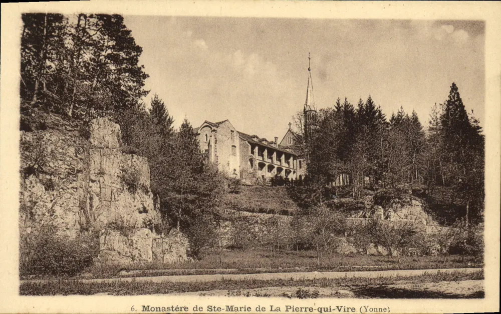 Kloster von Ste-Marie de La Pierre-qui-Vire (Yonne) — Verlag: Imp. Phot. Henri Bazin & Cie, Toulouse — Seriennummer 6 - Vorderseite