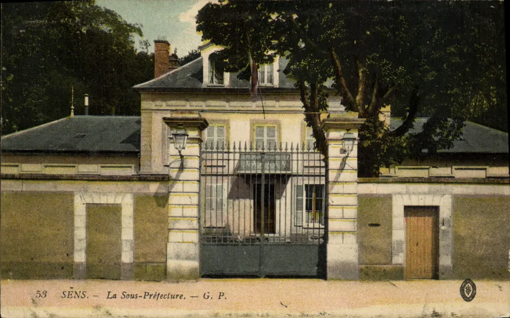Sens — A Subprefeitura — G. P. - Frente