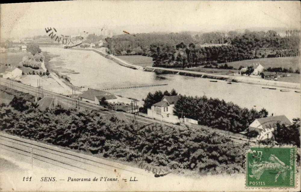 SENS — Panorama do rio Yonne — LL. — N° 121 - Frente