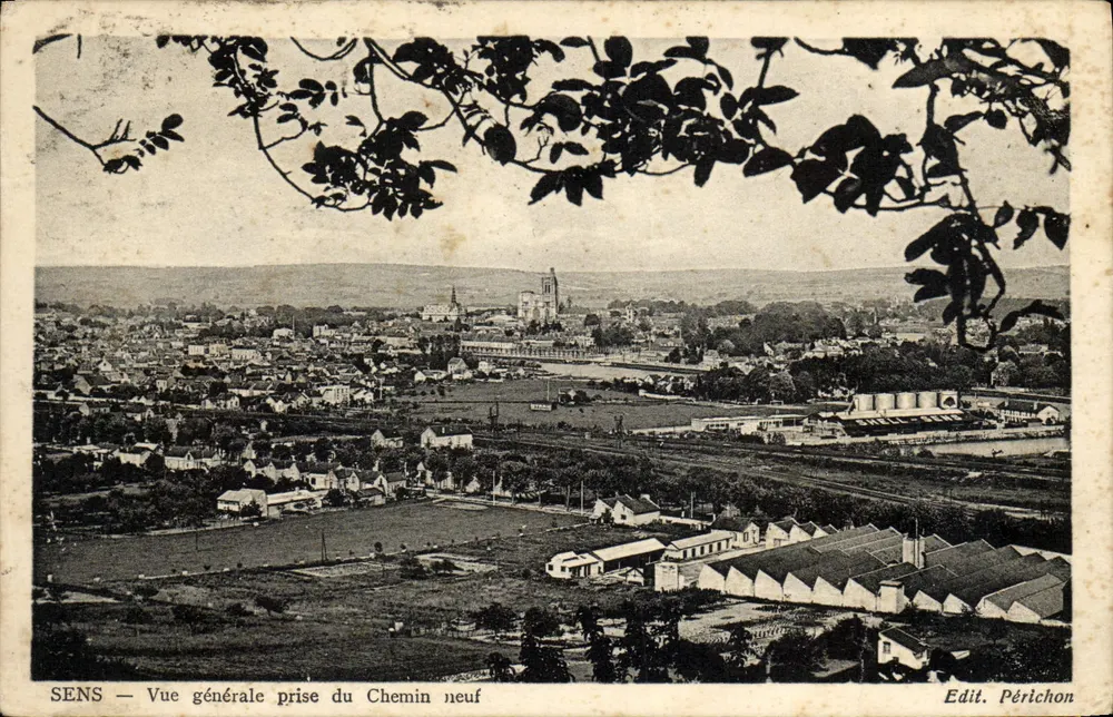 SENS — Vue générale prise du Chemin neuf — Edit. Périchon - Vorderseite