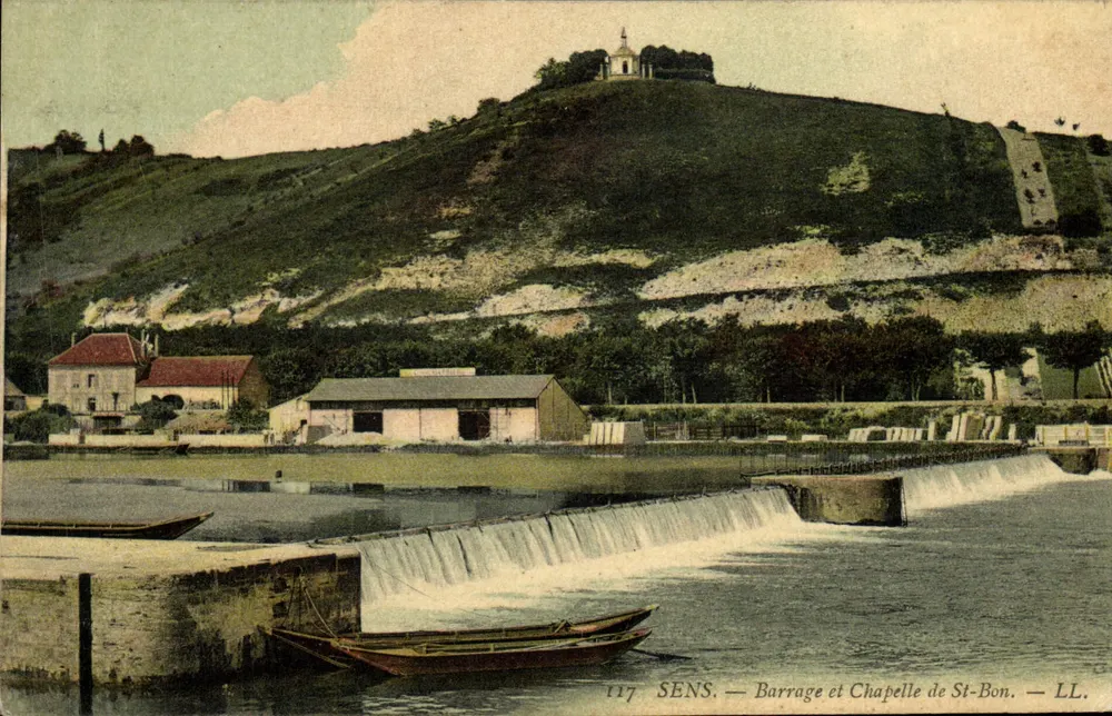 Sens — Barragem e Capela de St-Bon — LL. — n° 117 - Frente