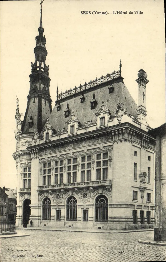 Sens (Yonne) - O Hotel de Ville — Coleção L. L., Sens - Frente