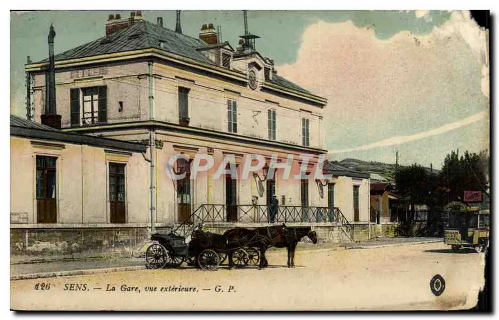 SENS — La Gare, vue extérieure — G. P. n° 426 - Vorderseite