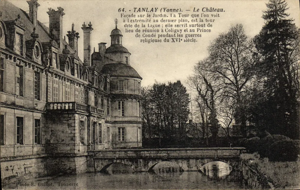 Tanlay (Yonne) — O Castelo — Photo E. Guilhot Tonnerre - Frente