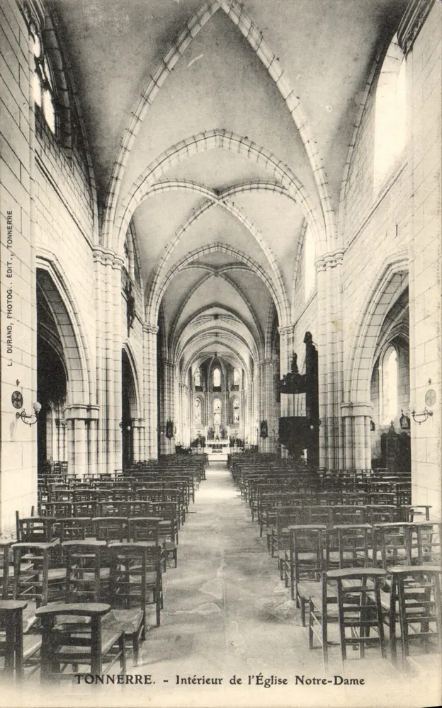 Tonnerre - Interior da Igreja Notre-Dame — L. Durand, Fotog. Ed., Tonnerre - Frente