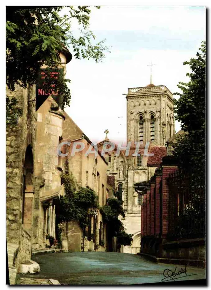 Vézelay — A Basílica de Santa Madeleine — Fotografia Gérald - Frente