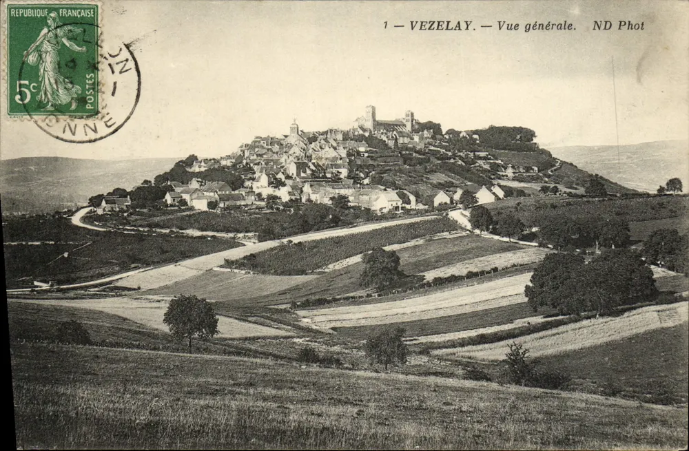 Vézelay — Vista geral — ND Phot - Frente