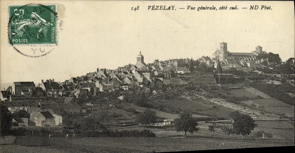 VÉZELAY — Vista geral, lado sul — ND Fot. - Frente