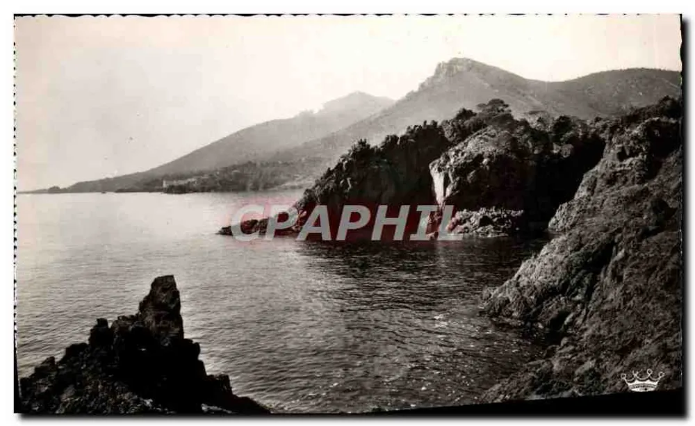 Rochers du Trayas — vue côtière avec montagnes en arrière-plan — Éditions D'Art Munier, Nice - Vorderseite