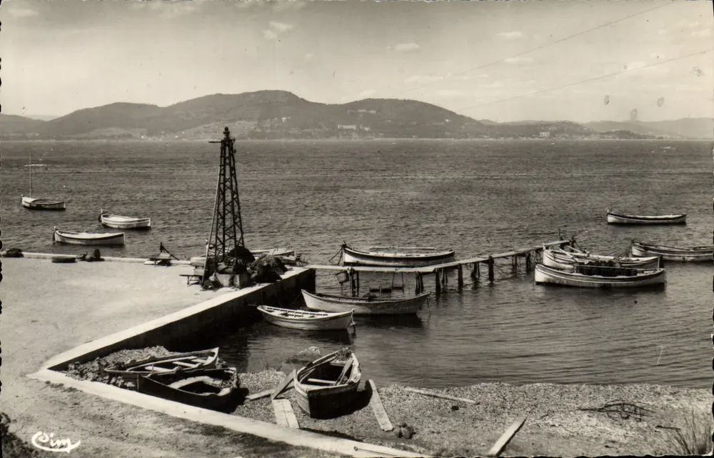 Der kleine Hafen von La Madrague — Halbinsel Giens (Var) — Combiér Drucker (S.e.a.L.) - Vorderseite