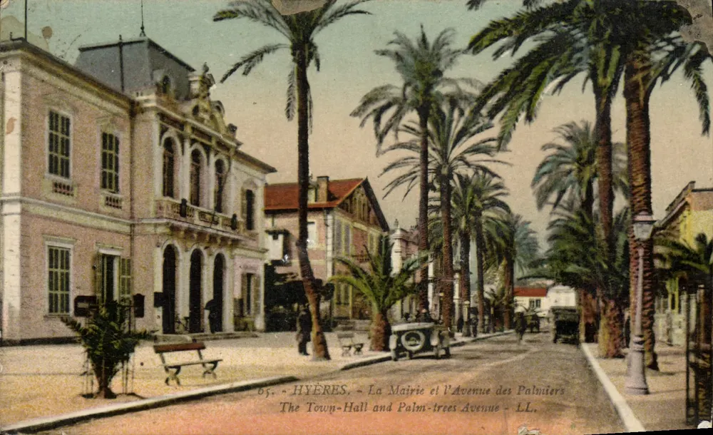 Hyères — Das Rathaus und die Avenue des Palmiers — LL, n° 65 - Vorderseite