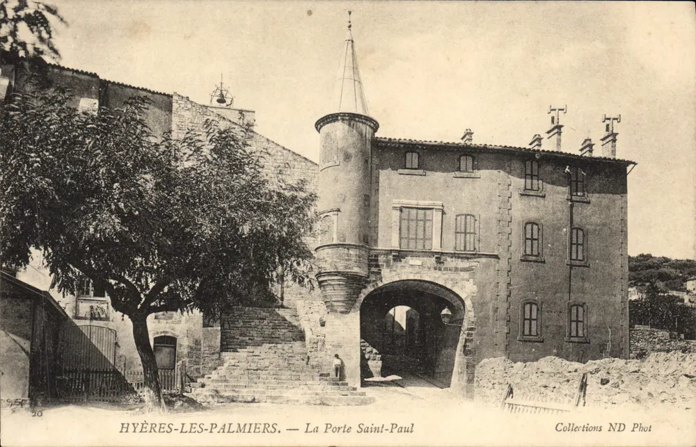 Hyères-les-Palmiers — Die Saint-Paul-Tür — Collections ND Phot - Vorderseite