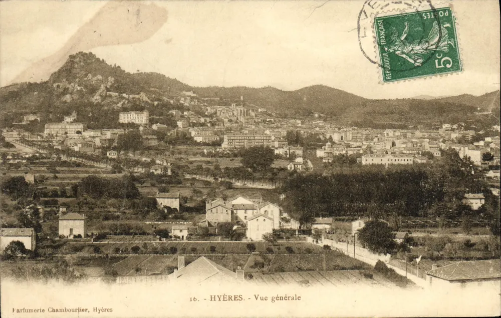 Hyères - Vista geral — Tarfumerie Chambourlier, Hyères, n°16 - Frente